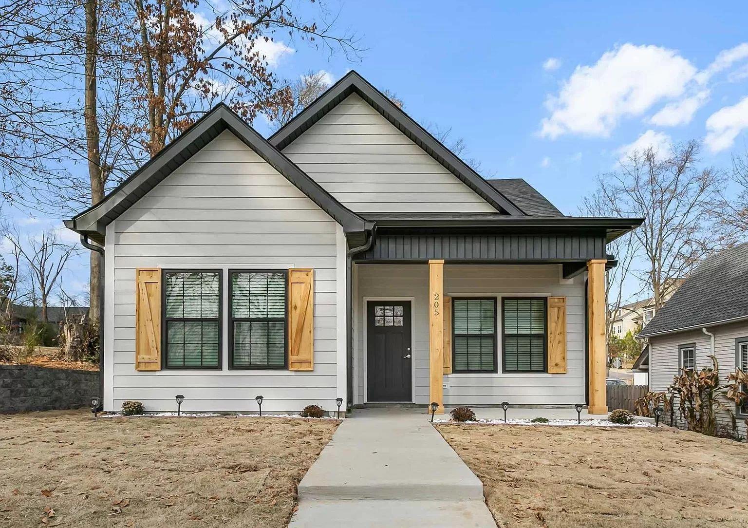 205 Morgan St, Jackson, TN 38301 photo 1